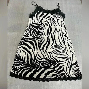 ❤️2/$50❤️[M]Josie Natori Zebra  Print Slip Dress